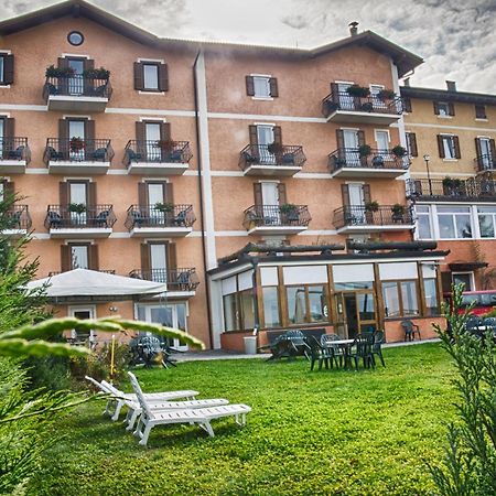 Wellness E Resort Stella Delle Alpi Ronzone Dış mekan fotoğraf